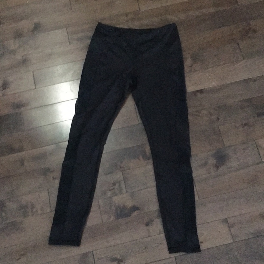 Kyodan black mesh panel leggings - size medium